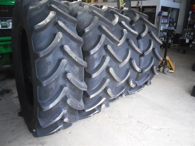 Reifen tip Alliance 460/85x38 - (18.4x38) Tilbud, Gebrauchtmaschine in Bjerringbro (Poză 1)