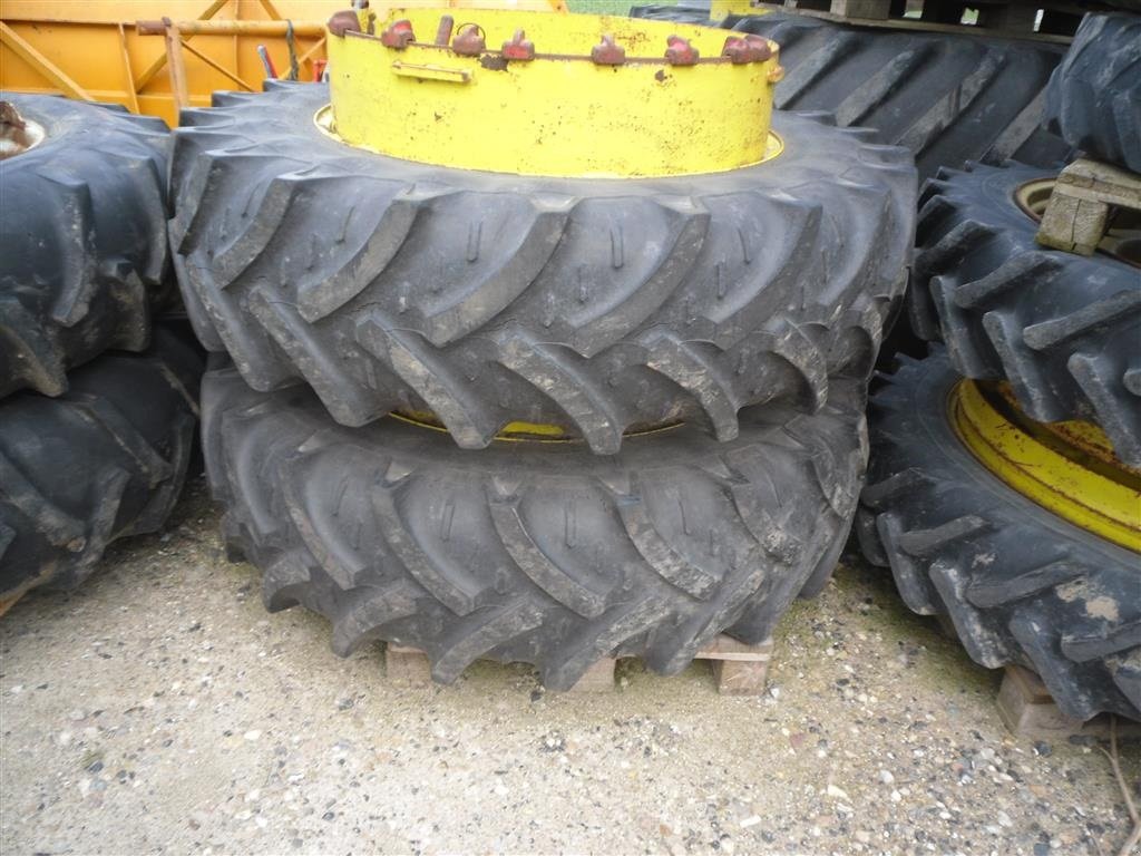 Reifen типа Sonstige 16,9 X 38 John Deere gule, Gebrauchtmaschine в Bjerringbro (Фотография 2)