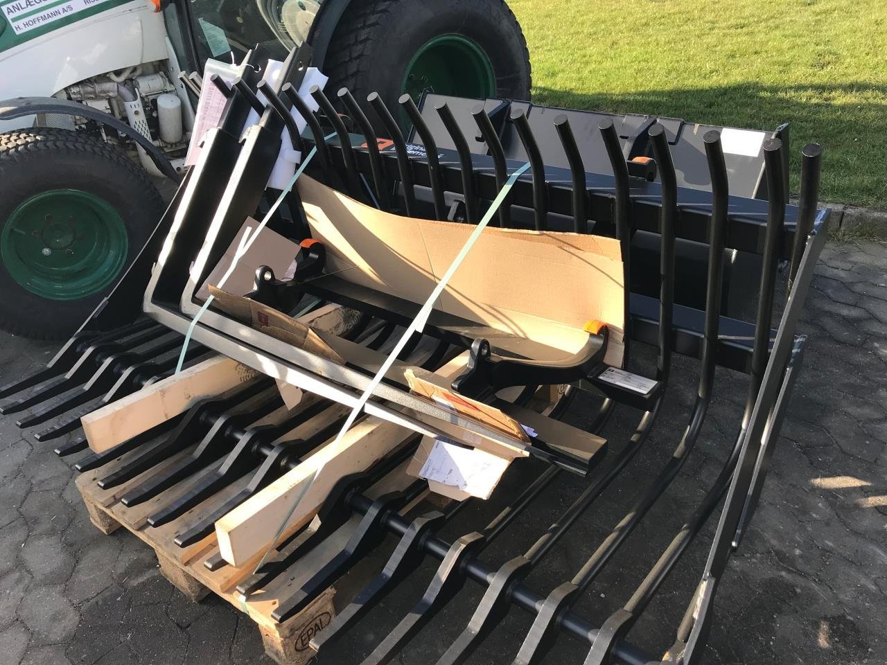 Frontlader of the type Alö 2500, Gebrauchtmaschine in Hadsten (Picture 1)