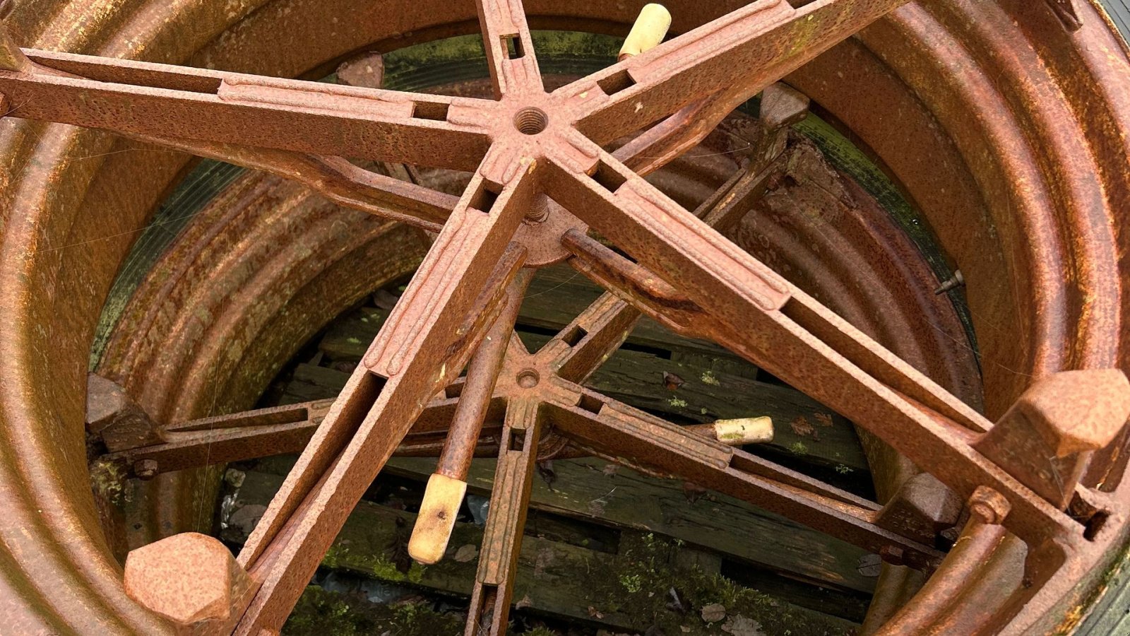 Reifen типа Molcon Handy 16,9x38 5 armet, Gebrauchtmaschine в Tinglev (Фотография 3)