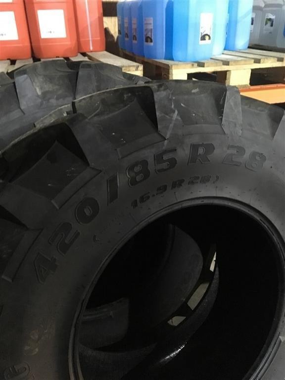 Reifen tip Trelleborg 520/85x38 - 420/85x28 TM600, Gebrauchtmaschine in Høng (Poză 2)