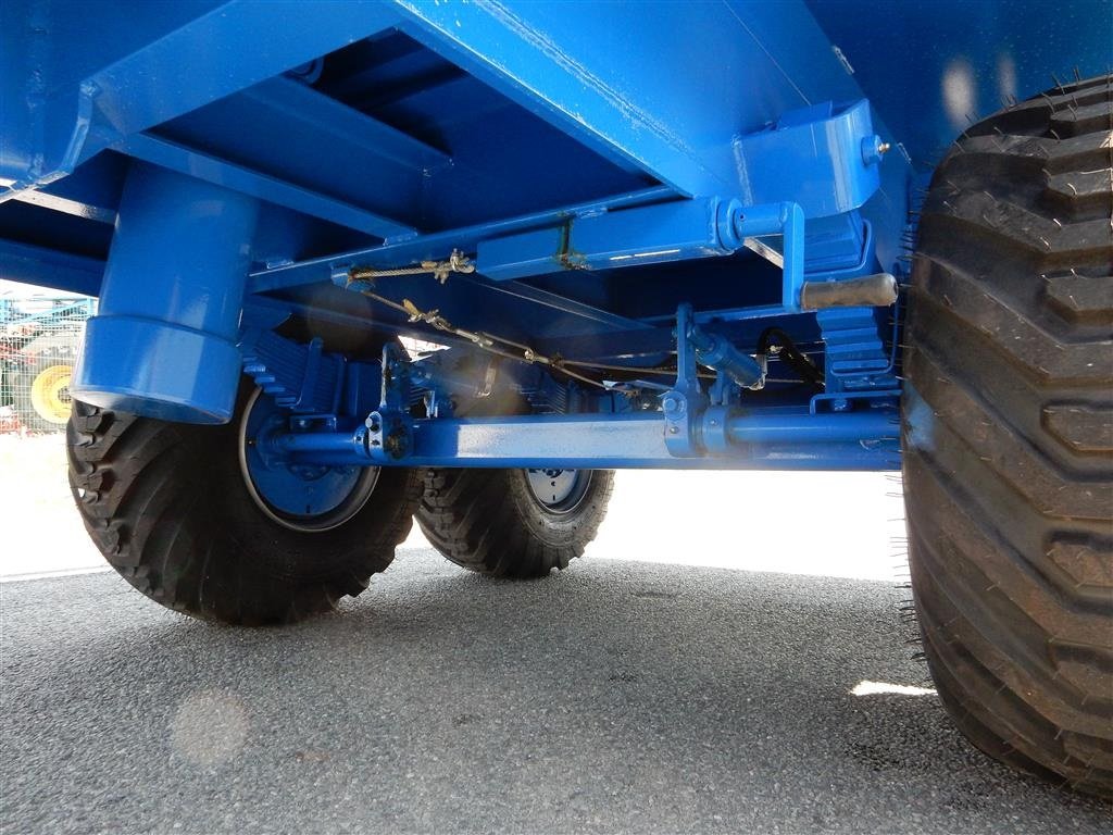 Muldenkipper типа Tinaz 10 tons dumpervogn med 2x30 cm ekstra sider, Gebrauchtmaschine в Ringe (Фотография 8)