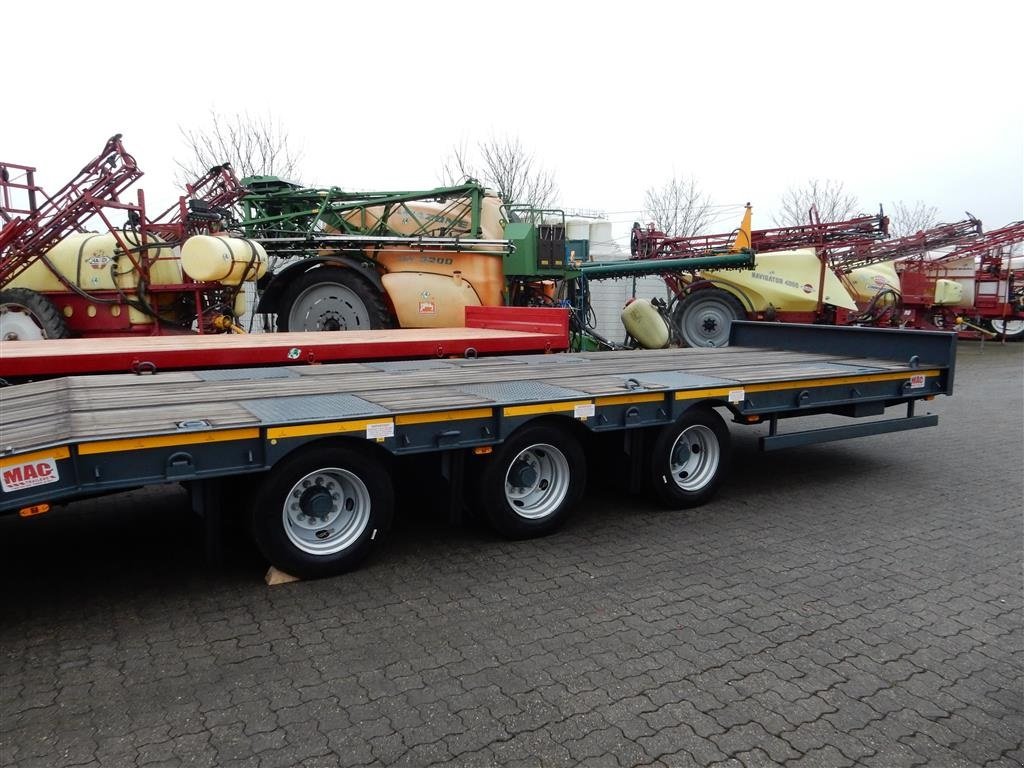 PKW-Anhänger Türe ait Oleo Mac 3 akslet maskintrailer Kærre til lastbil, Gebrauchtmaschine içinde Ringe (resim 11)
