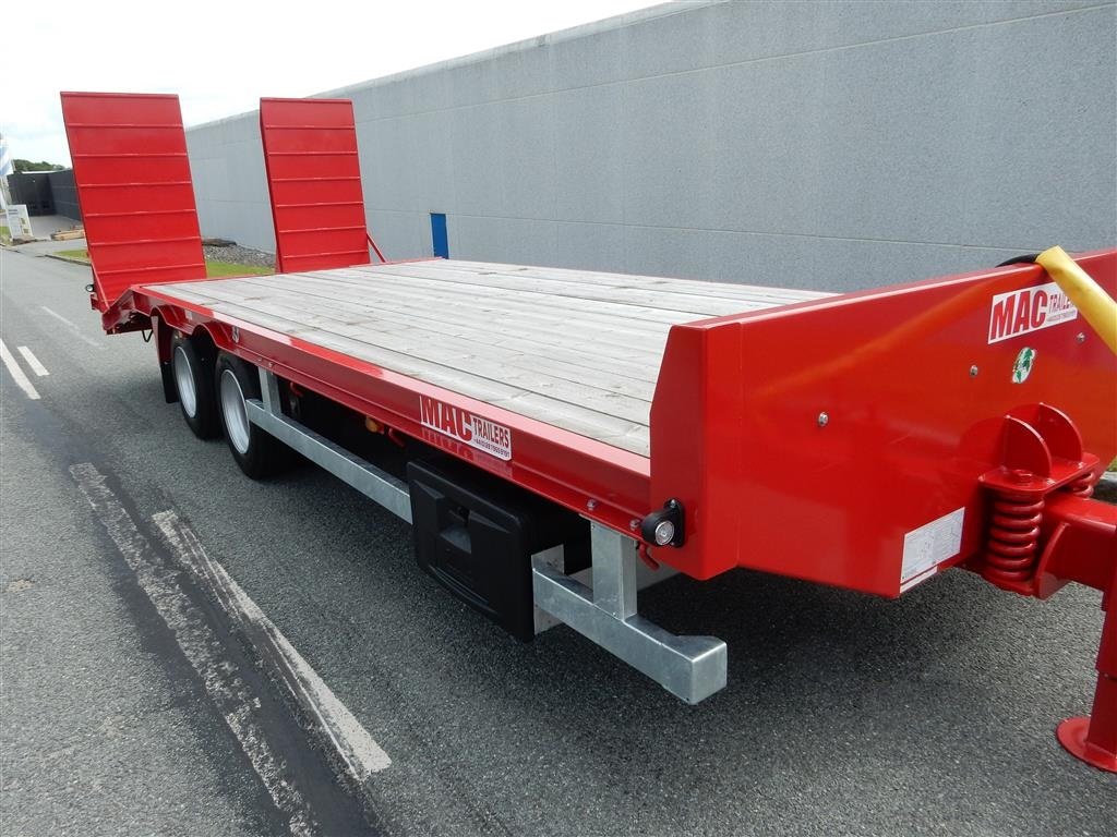 Tieflader of the type Oleo Mac 16 tons maskintrailer, Gebrauchtmaschine in Ringe (Picture 5)