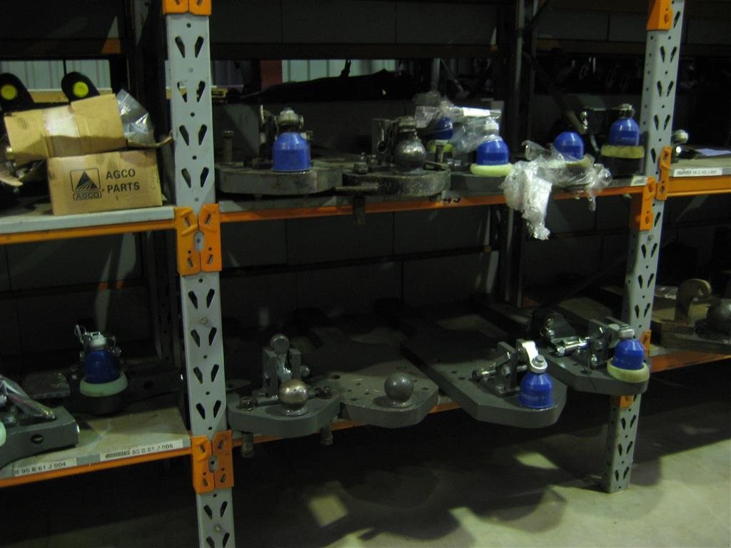 Sonstiges Traktorzubehör Türe ait Fendt Alt i Træk/kugletræk ophæng, Gebrauchtmaschine içinde Rødekro (resim 3)