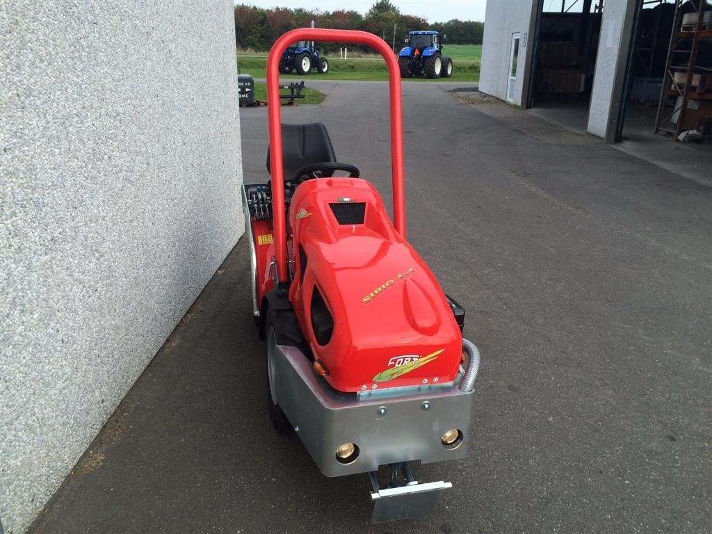 Sonstige Forsttechnik типа Fort & Pegoraro Sirio 4x4 MED FRONTLIFT, Gebrauchtmaschine в Holstebro (Фотография 4)