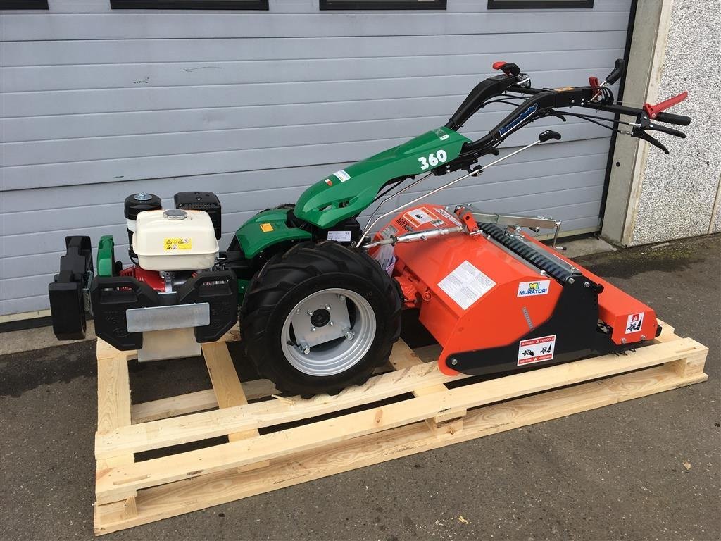 Einachstraktor typu Ferrari 360 - Honda Benzin SPAR 10.000,-!, Gebrauchtmaschine v Holstebro (Obrázek 2)