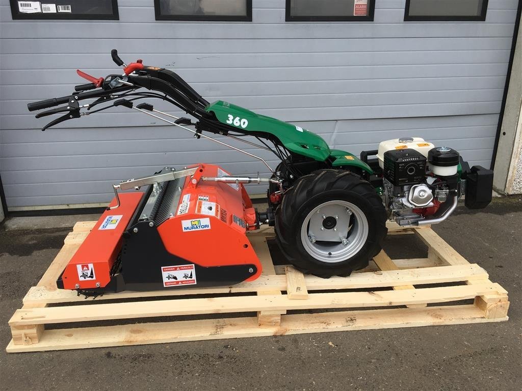 Einachstraktor typu Ferrari 360 - Honda Benzin SPAR 10.000,-!, Gebrauchtmaschine v Holstebro (Obrázek 1)