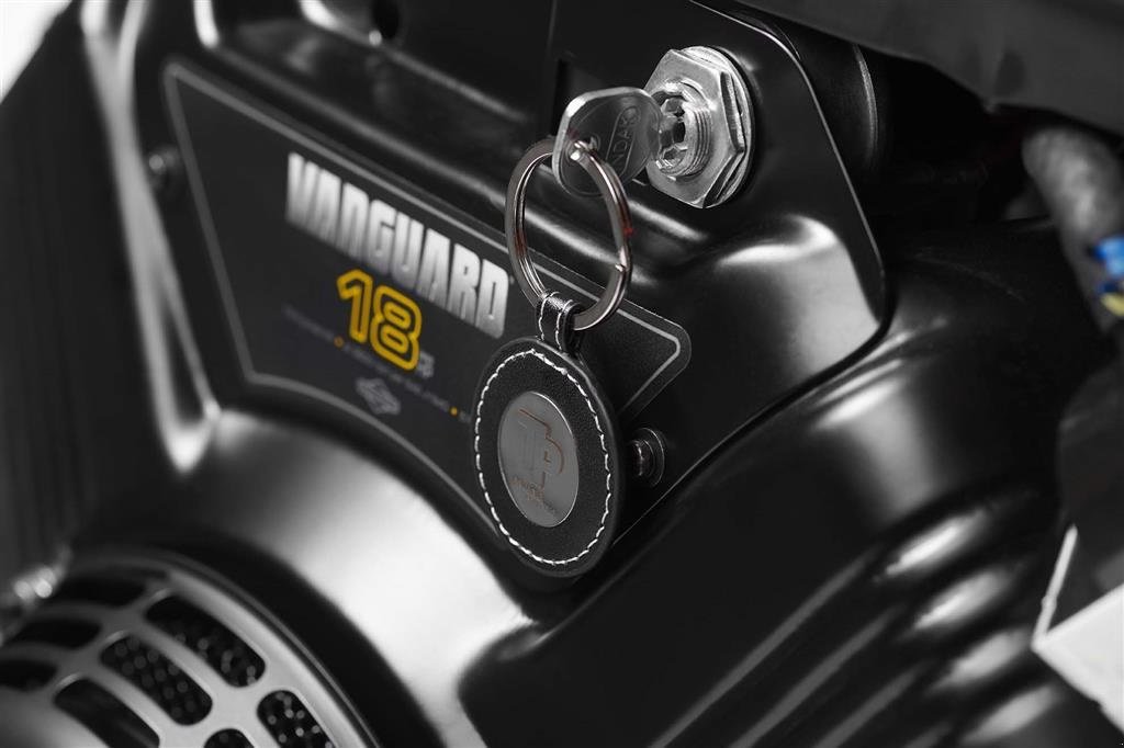 Holzhacker & Holzhäcksler Türe ait Sonstige 100 MOBIL TILBUD SPAR 14.198,-, Gebrauchtmaschine içinde Holstebro (resim 11)