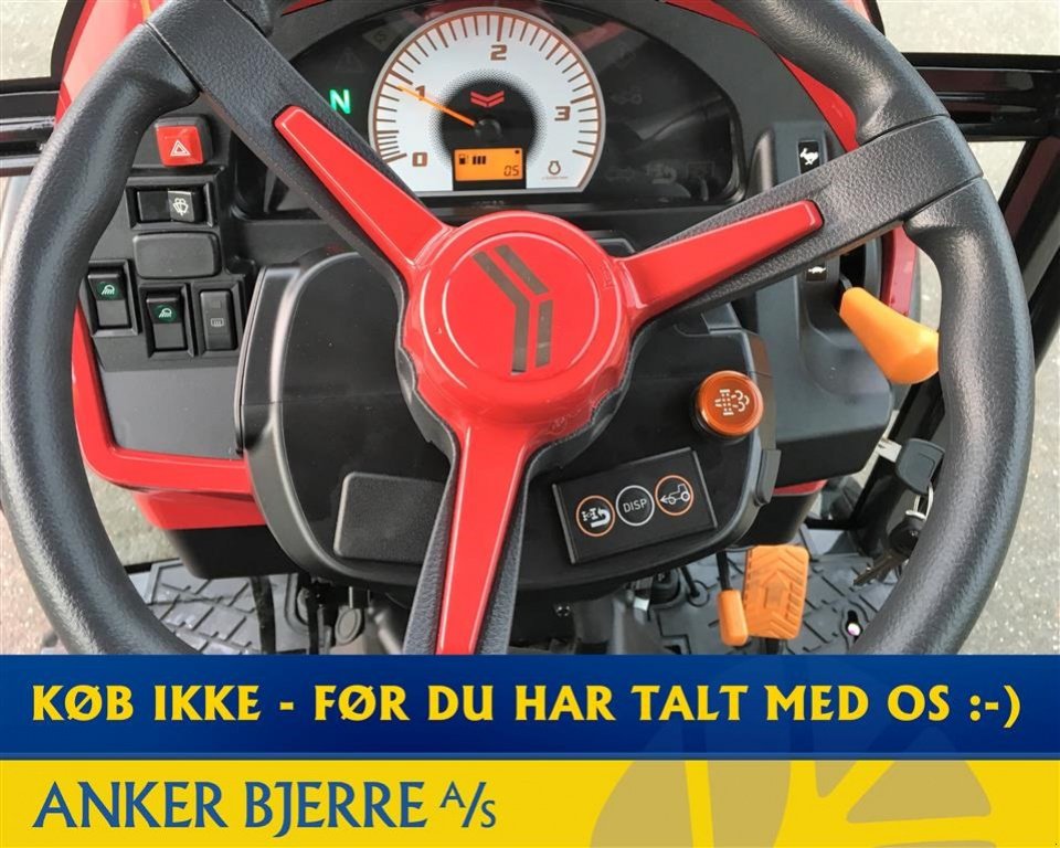 Geräteträger του τύπου Yanmar YT 235H 4WD inkl. frontlift med PTO og 130 cm GMR fejemaskine, Gebrauchtmaschine σε Holstebro (Φωτογραφία 5)