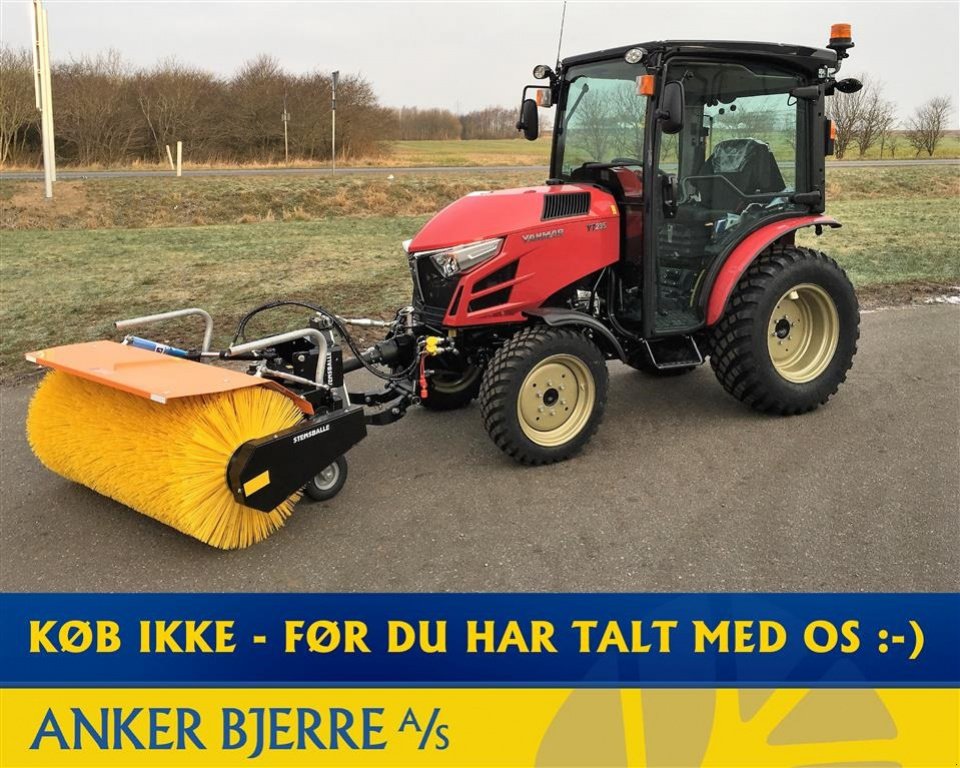 Geräteträger του τύπου Yanmar YT 235H 4WD inkl. frontlift med PTO og 130 cm GMR fejemaskine, Gebrauchtmaschine σε Holstebro (Φωτογραφία 1)