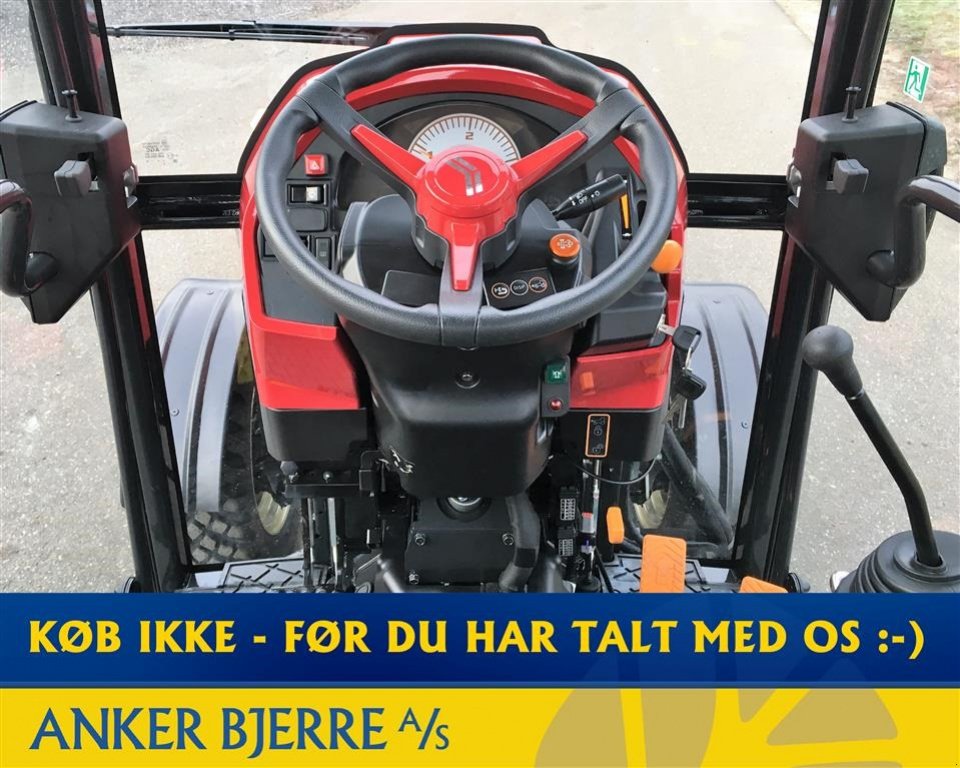 Geräteträger του τύπου Yanmar YT 235H 4WD inkl. frontlift med PTO og 130 cm GMR fejemaskine, Gebrauchtmaschine σε Holstebro (Φωτογραφία 7)
