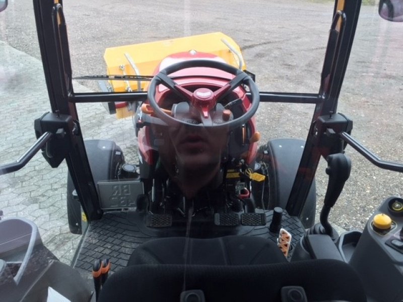 Geräteträger del tipo Yanmar YT 347 inkl. stensballe kost, Gebrauchtmaschine In Vejle (Immagine 3)