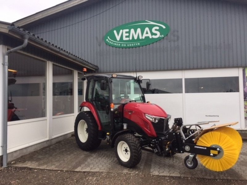 Geräteträger del tipo Yanmar YT 347 inkl. stensballe kost, Gebrauchtmaschine In Vejle (Immagine 1)