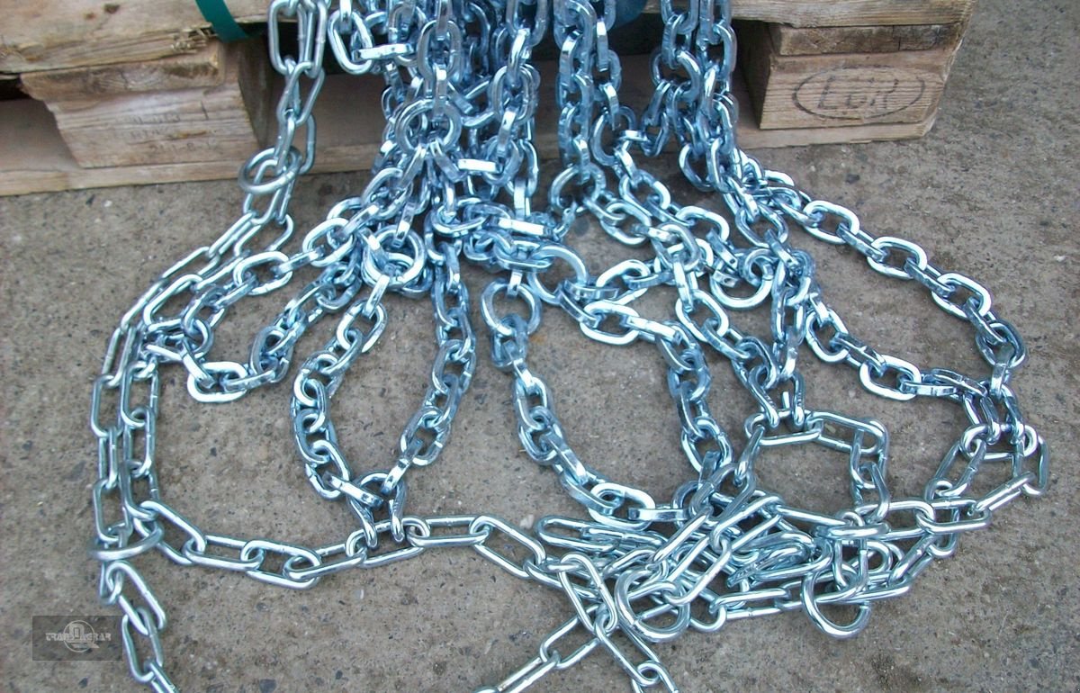 Schneekette του τύπου Sonstige Schneeketten Netzketten 440/65 R24 NEU!, Neumaschine σε Rankweil (Φωτογραφία 1)