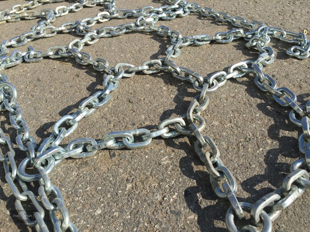 Schneekette of the type Sonstige Schneeketten 540/65 R30 NEU!, Neumaschine in Rankweil (Picture 10)