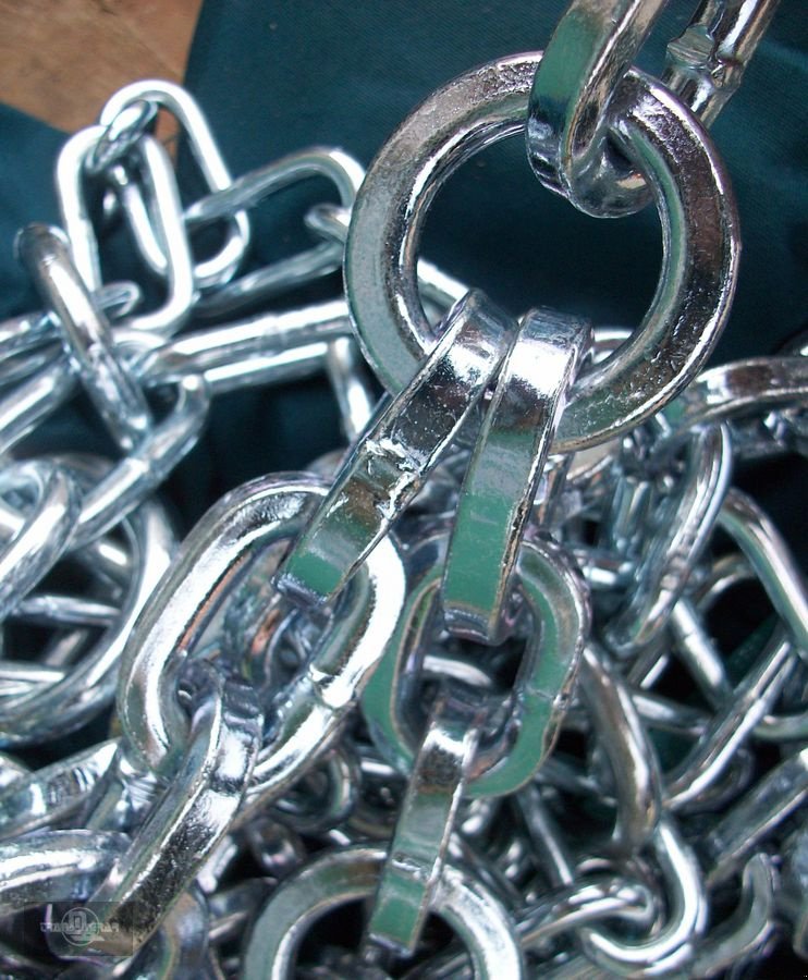 Schneekette van het type Sonstige Netzketten Tempo 540/65R28 NEU!, Gebrauchtmaschine in Rankweil (Foto 7)