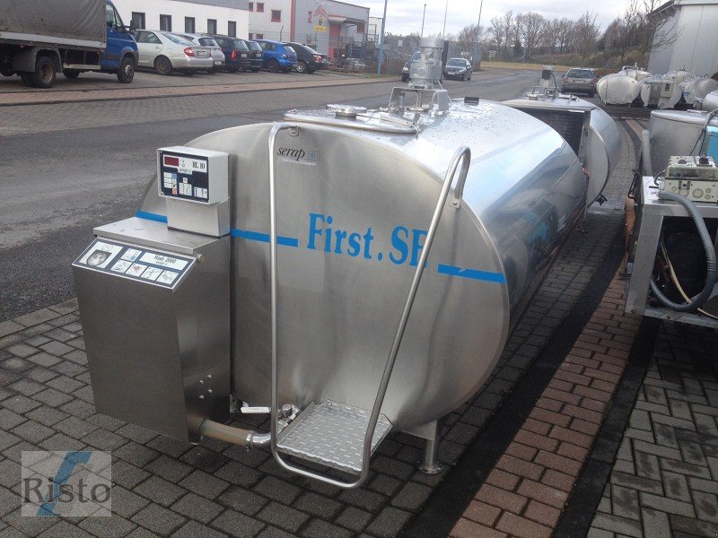 Milchkühltank des Typs Müller / Serap Milchtank / Weintank 2500 Liter mit Kühlung (Steckerfert, Gebrauchtmaschine in Marienheide (Bild 1)