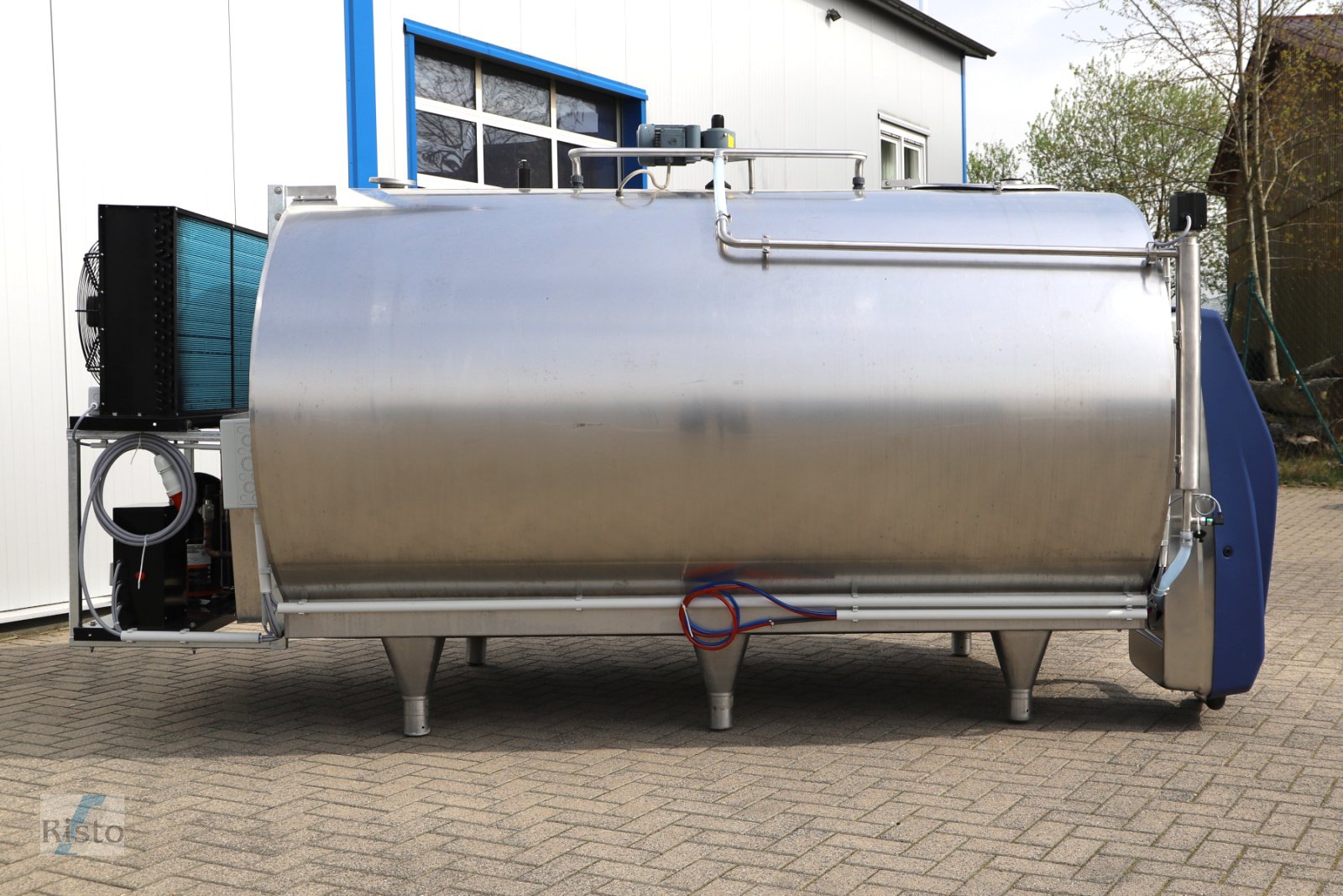 Milchkühltank des Typs Müller O-1500 / 6000 Liter, Gebrauchtmaschine in Marienheide (Bild 2)