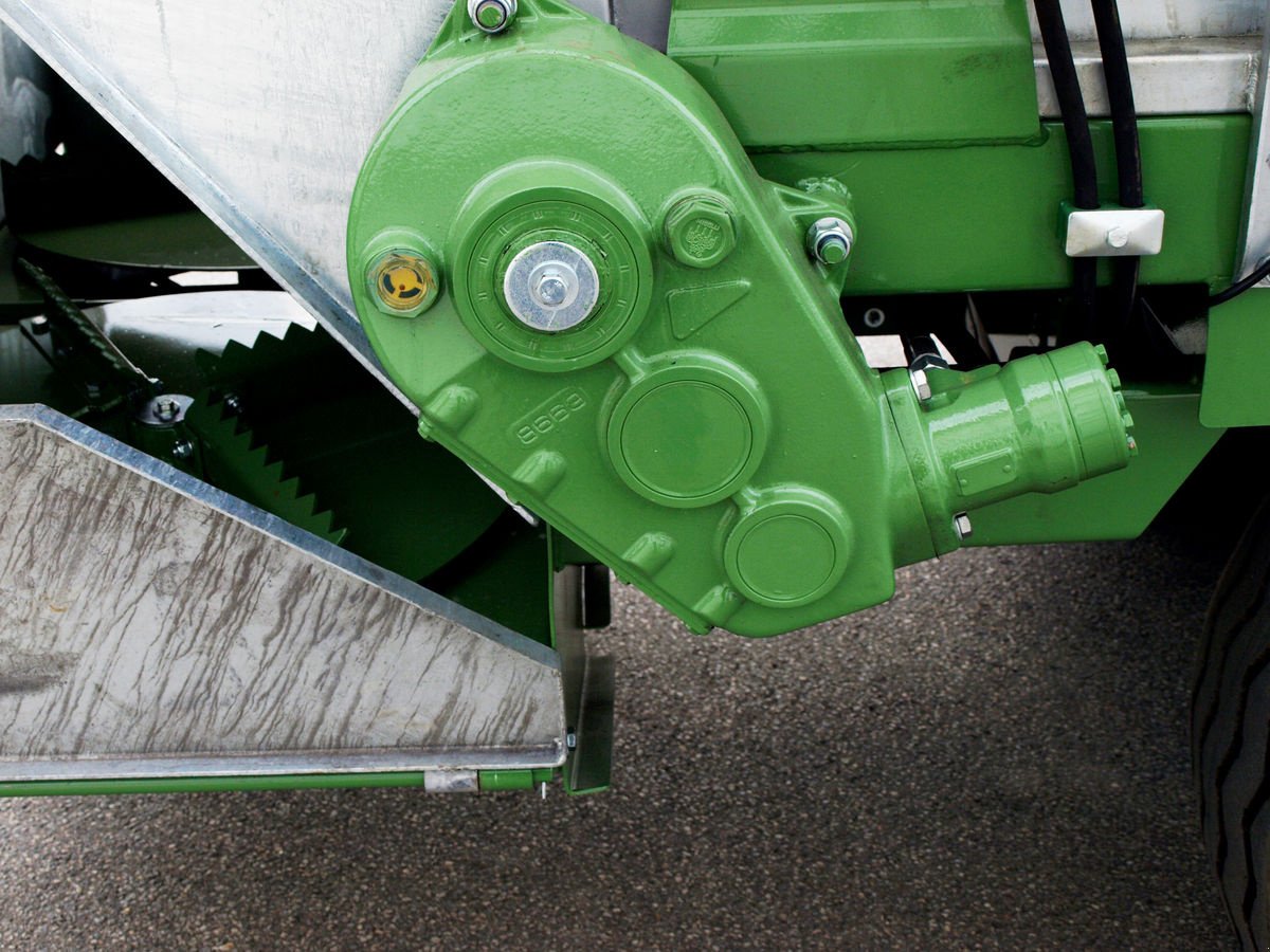 Stalldungstreuer tipa EW Weingartenstreuer, Neumaschine u Gerasdorf (Slika 3)