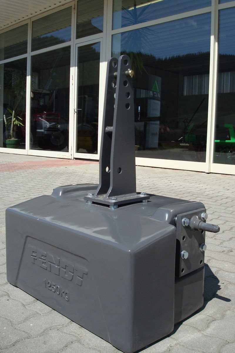 Frontgewicht typu Fendt 1250kg, Neumaschine v Judenburg (Obrázek 1)