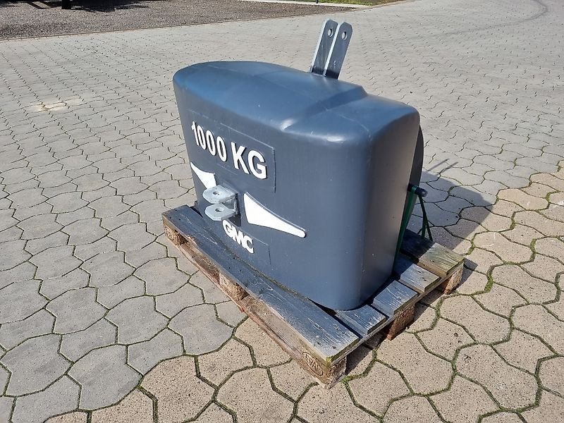 Frontgewicht типа GMC Frontgewichte von 400-1.200kg, Neumaschine в Stemwede (Фотография 4)