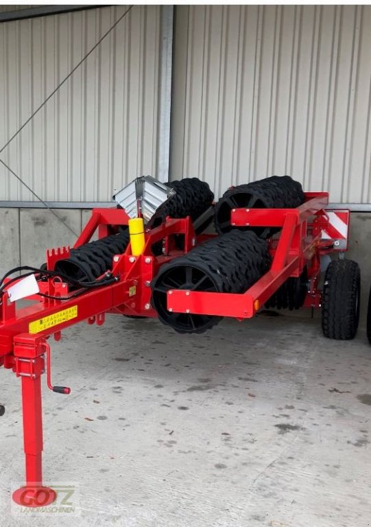 Packer & Walze typu Knoche CW D 51 9280 mit EBE nach StVZO, Neumaschine v Schwabach Wolkersdorf (Obrázek 1)