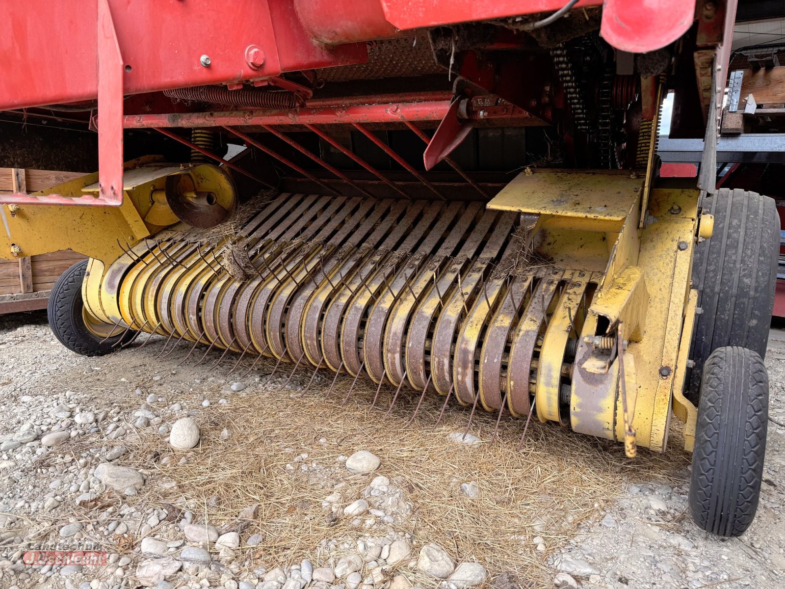 Rundballenpresse типа New Holland 640 B Bale Command, Gebrauchtmaschine в Mühldorf (Фотография 9)