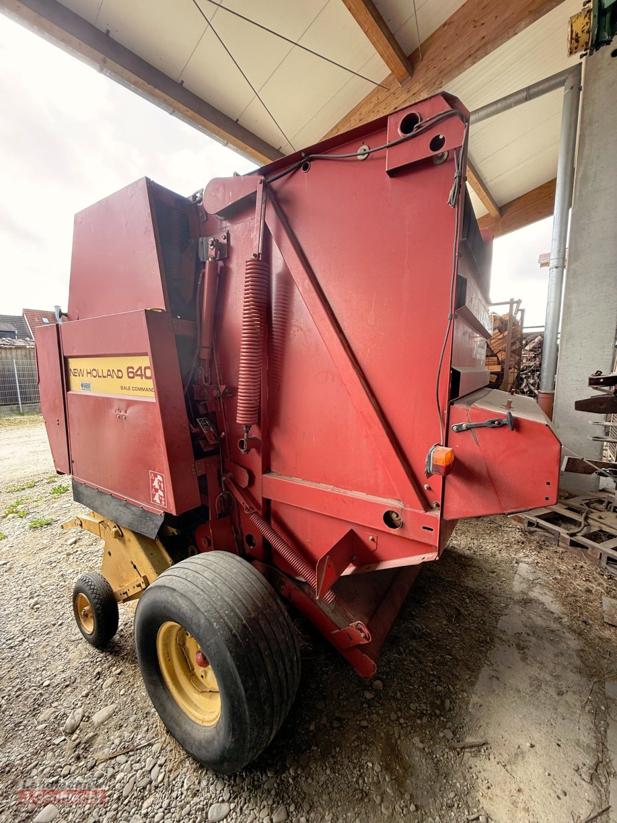 Rundballenpresse типа New Holland 640 B Bale Command, Gebrauchtmaschine в Mühldorf (Фотография 11)