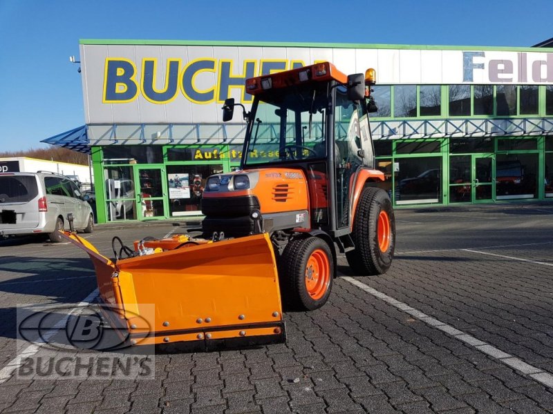 Kubota STV 32 Winterdienst Kommunaltraktor - technikboerse.com