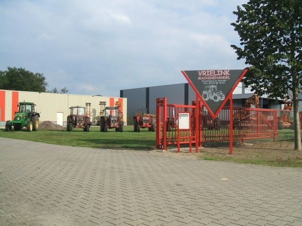 Traktor типа Sonstige -, Gebrauchtmaschine в Schoonebeek (Фотография 4)