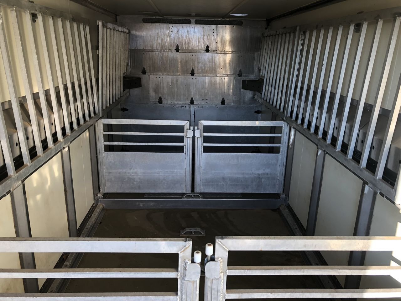 PKW-Anhänger des Typs Sonstige be oplegger vee trailer be oplegger vee trailer 5 ton's Veewagen doornwaard, Gebrauchtmaschine in Putten (Bild 5)