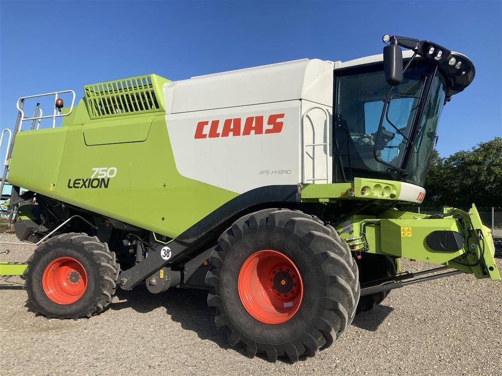 Mähdrescher of the type New Holland Mejetærskere købes, Gebrauchtmaschine in Rødekro (Picture 6)