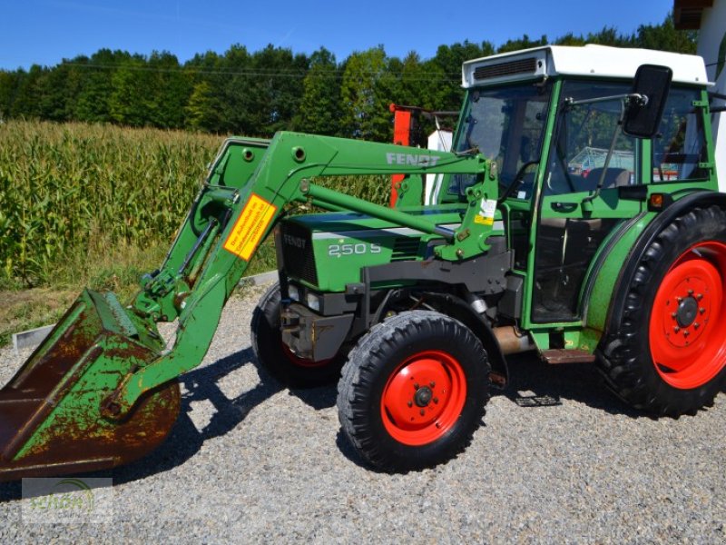 Fendt 250 S mit Frontlader Messerbalken aus erster Hand ! Traktor ...
