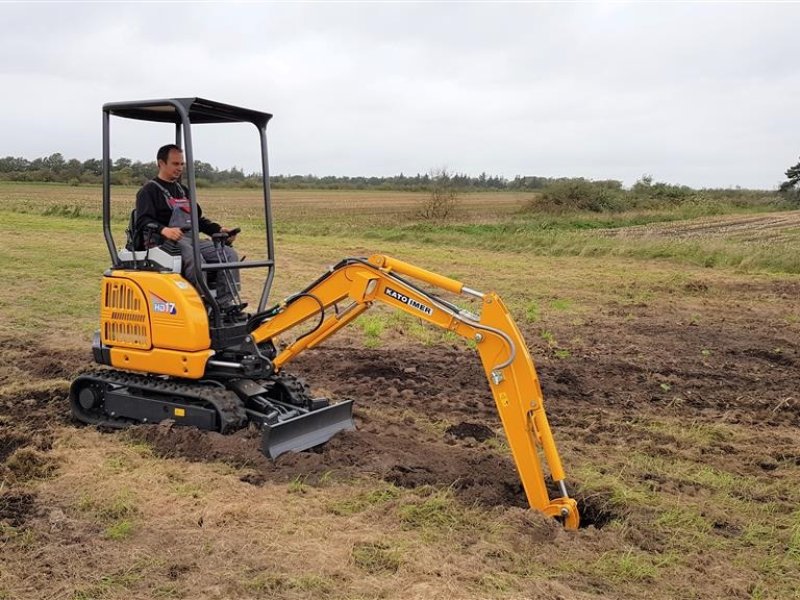 Bagger du type Kato 17 VXE, Gebrauchtmaschine en Ribe (Photo 1)