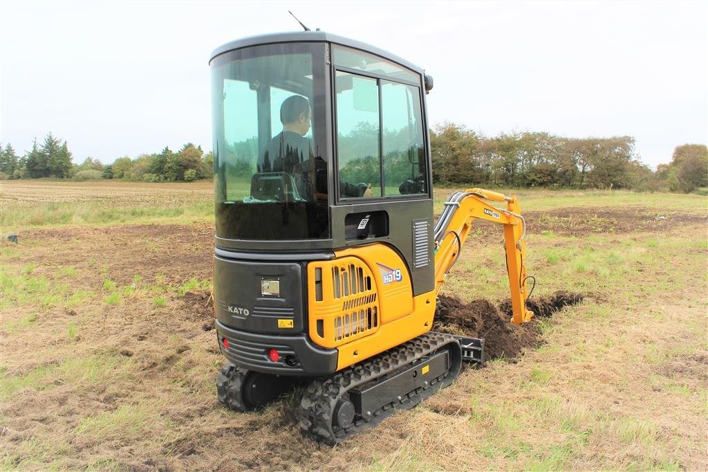 Bagger типа Kato 19 VXT, Gebrauchtmaschine в Ribe (Фотография 2)