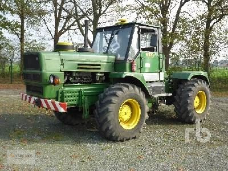 Sonstige T150K Anbaugerät