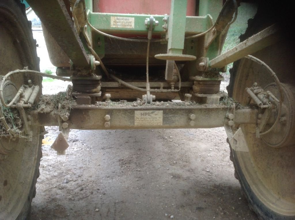 Feldspritze типа Sonstige SVX 400 S, Gebrauchtmaschine в SAINT LOUP (Фотография 10)