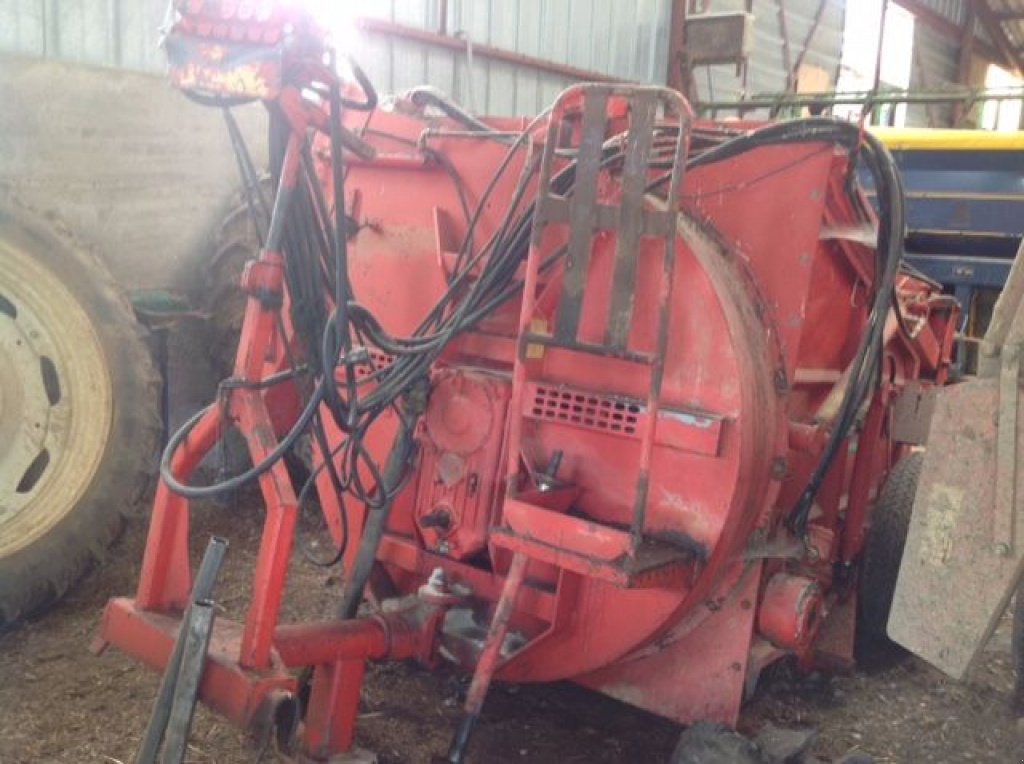 Siloentnahmegerät & Verteilgerät of the type Jeantil DP 3000, Gebrauchtmaschine in SAINT LOUP (Picture 1)