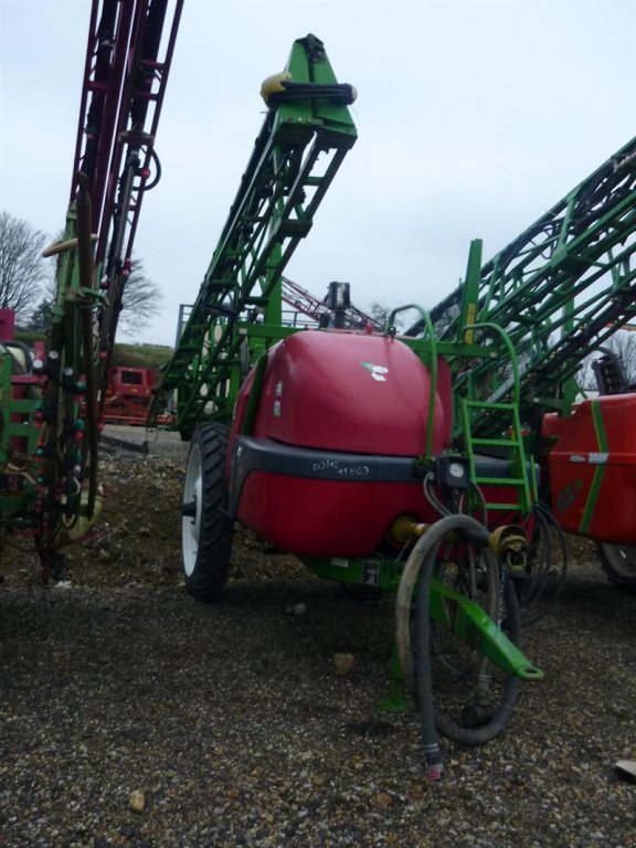 Feldspritze of the type Sonstige SVX 250 TDY 28, Gebrauchtmaschine in CORMENON (Picture 1)