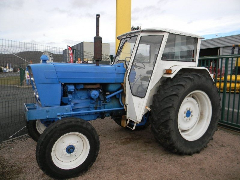 pneu tracteur ford 5000