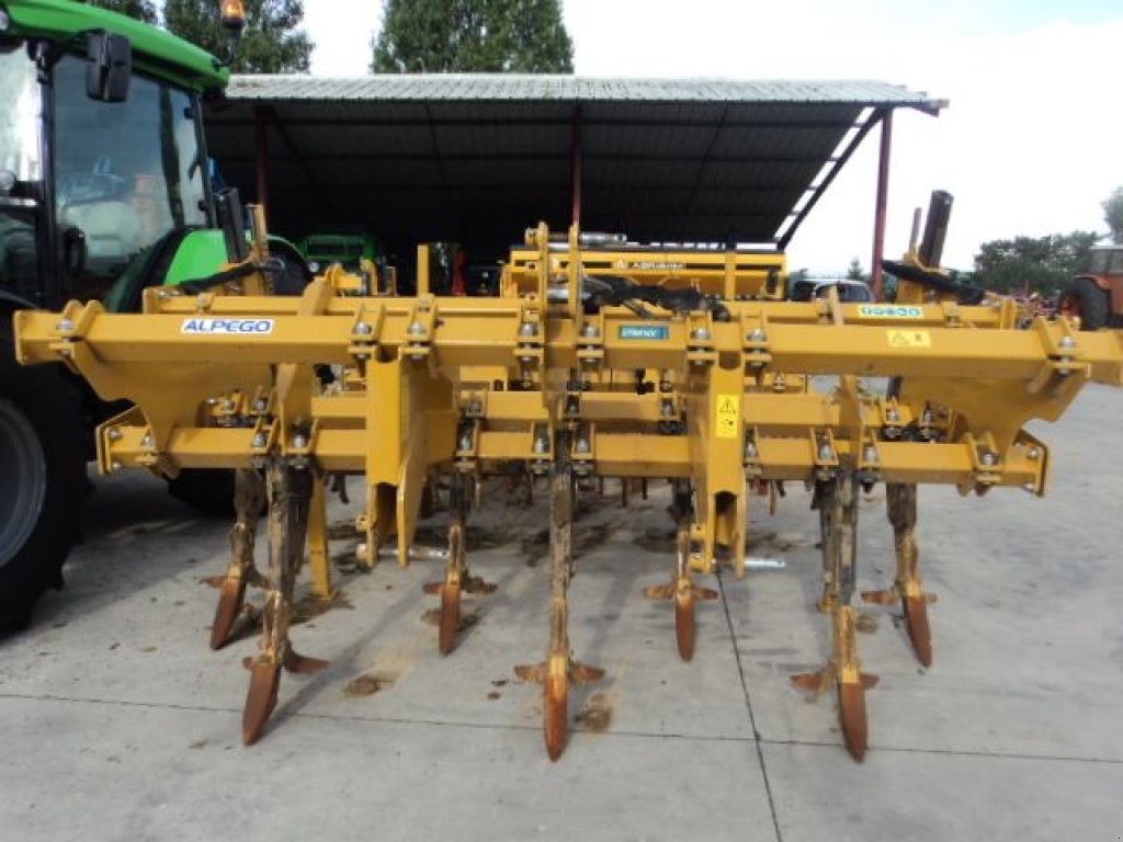 Sonstige Bodenbearbeitungsgeräte del tipo Alpego CRACKER 3 M, Gebrauchtmaschine en MOULLE (Imagen 2)