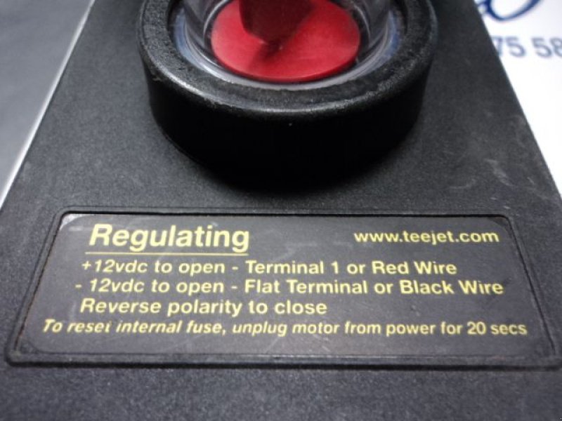 Sonstige Düngung & Pflanzenschutztechnik typu Teejet Moteur de vanne de régulation, Gebrauchtmaschine v MOULLE (Obrázek 5)