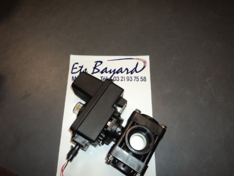 Sonstige Düngung & Pflanzenschutztechnik typu Teejet VANNE DE COUPURE TEEJET, Gebrauchtmaschine v MOULLE (Obrázek 7)