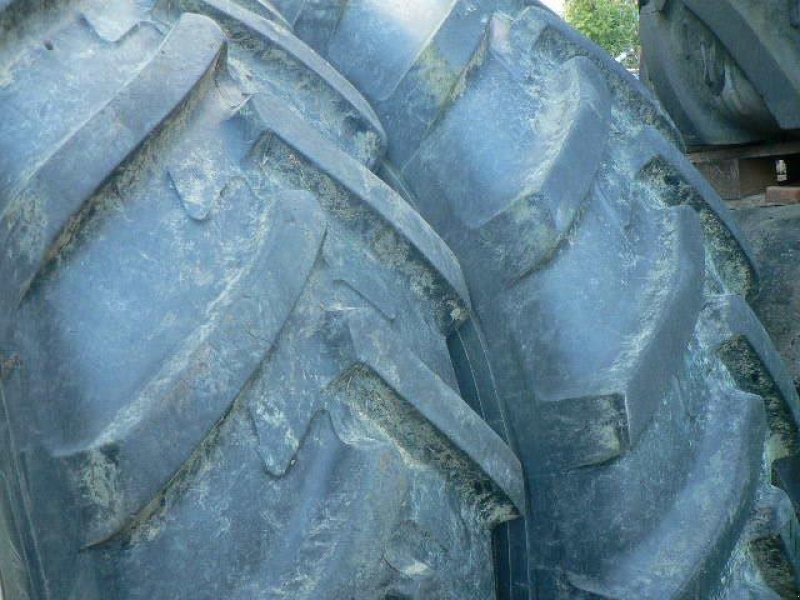 Komplettradsatz tipa Michelin 480X80 R 46, Gebrauchtmaschine u BLESMES (Slika 2)