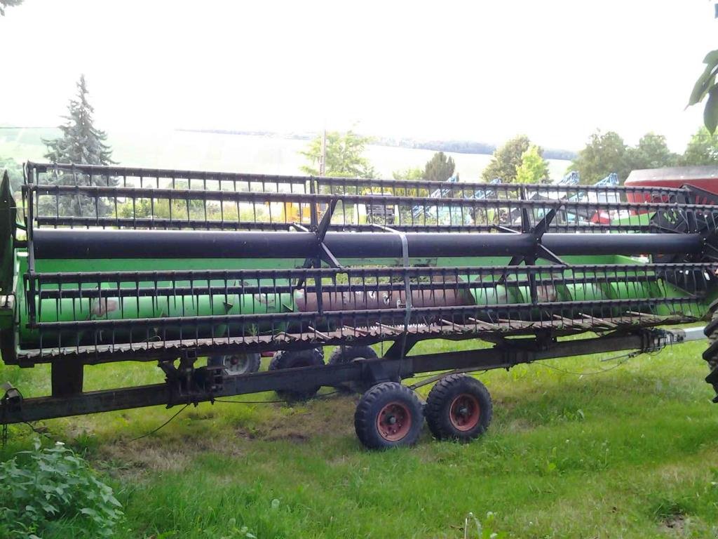 Mähdrescher typu Deutz-Fahr 4080 HTS, Gebrauchtmaschine v BLESMES (Obrázek 2)