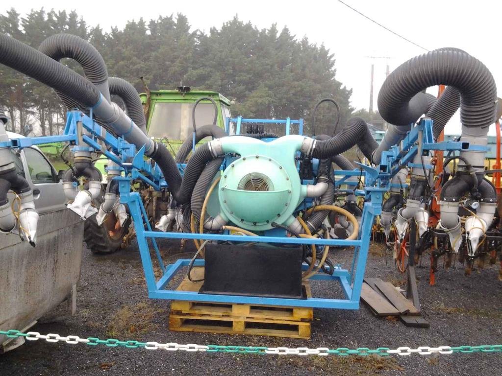 Anhängespritze of the type Berthoud speedair, Gebrauchtmaschine in BLESMES (Picture 2)