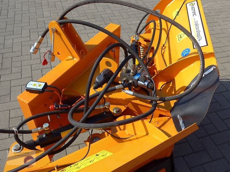 Schneepflug του τύπου Vemac Vario Schneeschild Geo SPO220 220cm Schneepflug NEU Winterdienst Traktor, Neumaschine σε Sülzetal OT Osterweddingen (Φωτογραφία 10)