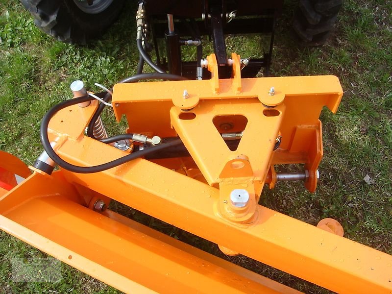 Schneepflug tip Vemac Schneeschild Schneepflug Schneeschieber 200cm NEU, Neumaschine in Sülzetal OT Osterweddingen (Poză 4)