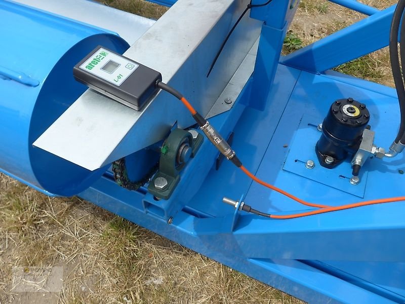 Ballenwickler a típus Vemac Ballenwickler Ballenwickelgerät Ballen Heuballen Heu NEU, Neumaschine ekkor: Sülzetal OT Osterweddingen (Kép 2)